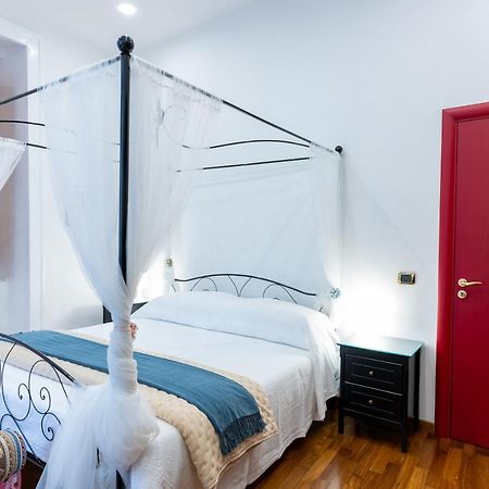 Dimora Del Fico - Appartamento Elegante E Spazioso Napels Buitenkant foto