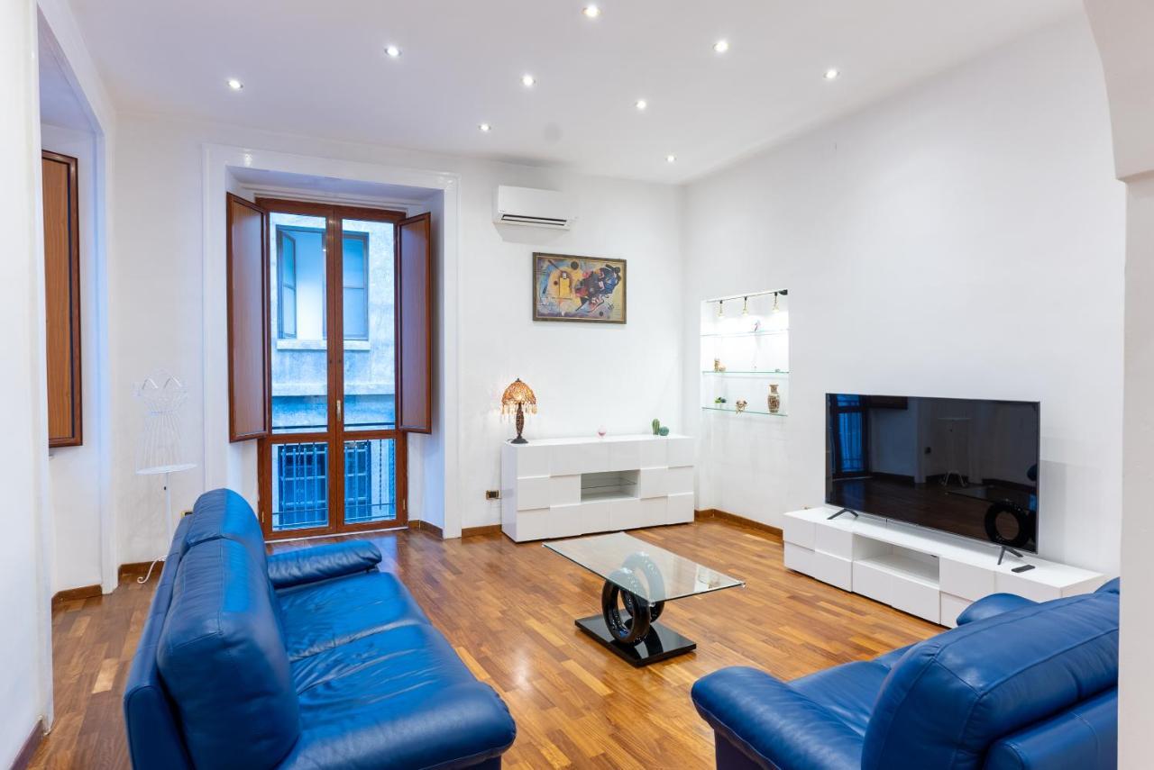 Dimora Del Fico - Appartamento Elegante E Spazioso Napels Buitenkant foto